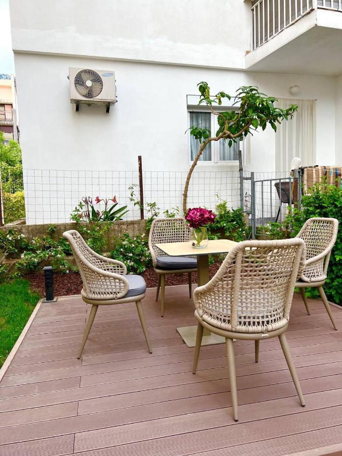 Xio Apartments บาร์ ภายนอก รูปภาพ