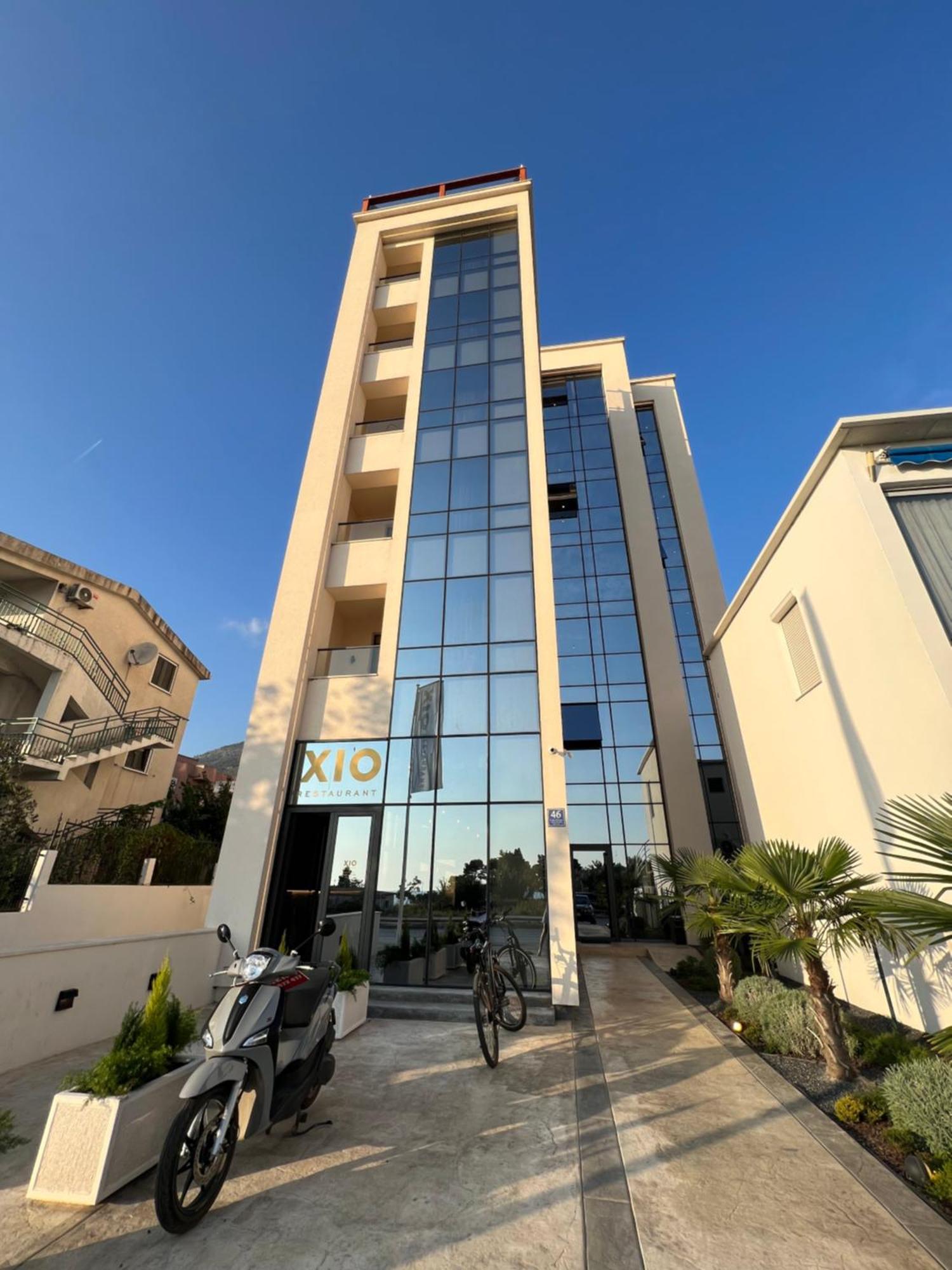 Xio Apartments บาร์ ภายนอก รูปภาพ