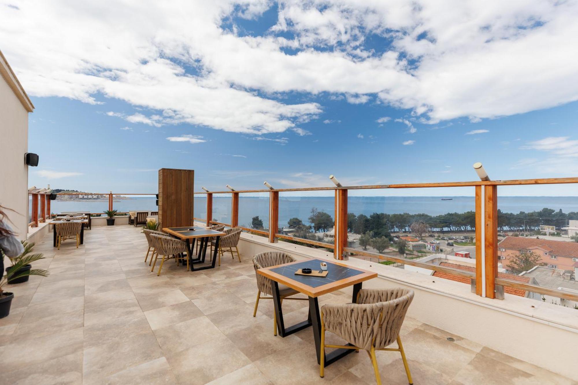 Xio Apartments บาร์ ภายนอก รูปภาพ